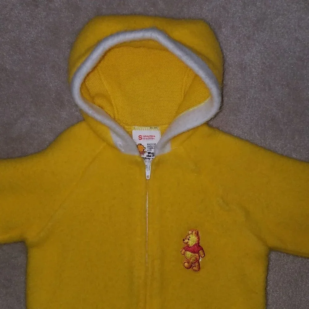 VTG Disney Winnie Pooh Yellow Hooded Sleeper Sears Roebuck & Co Small 15-20 lbs